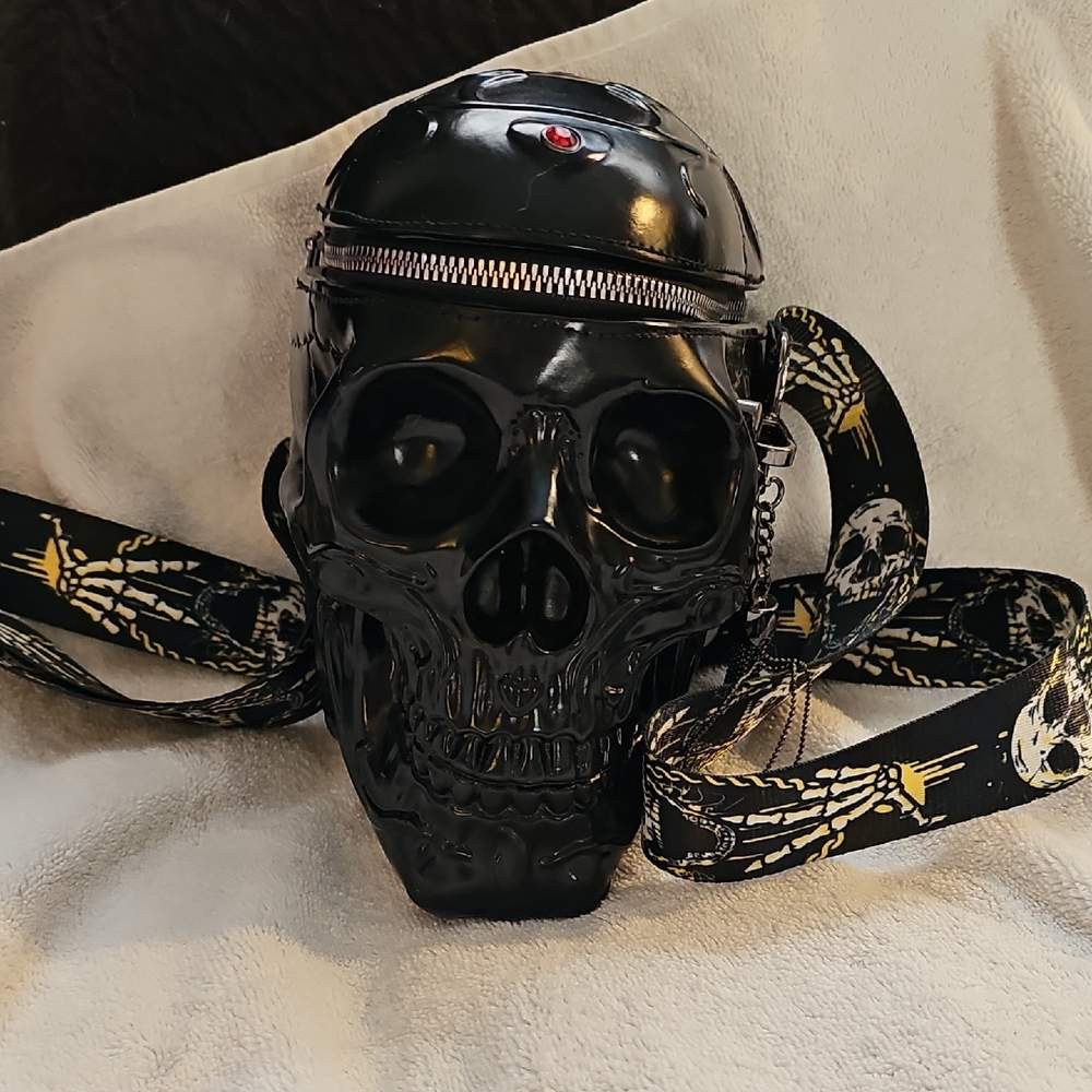 Edgy Black Skull Crossbody Bag